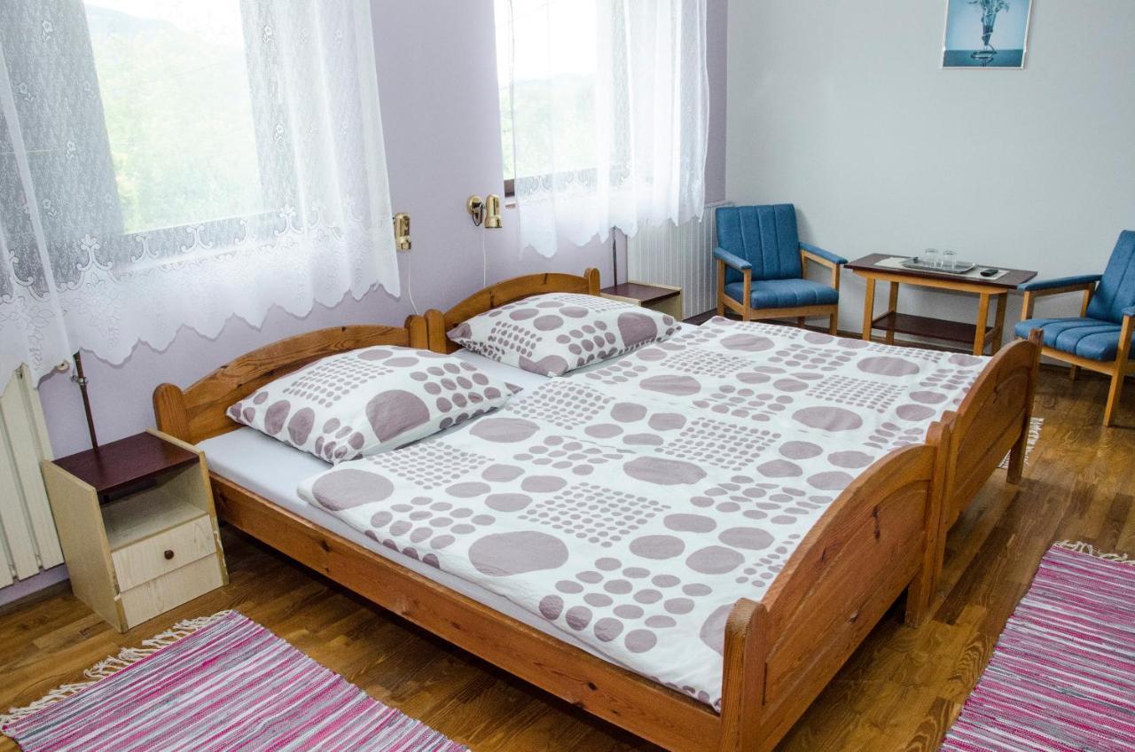 Pigal Panzio Bed & Breakfast Badacsonyors Luaran gambar